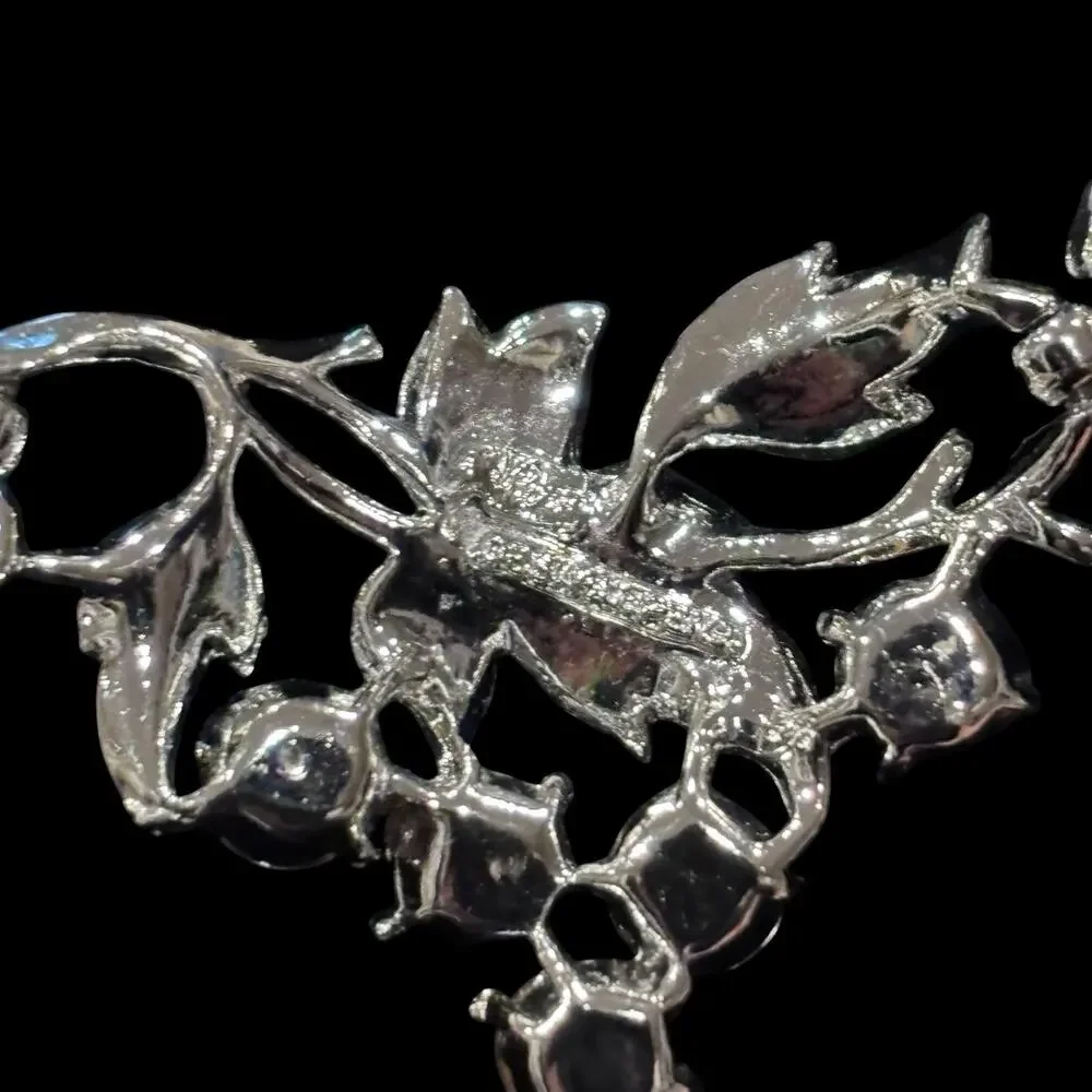 Vintage Coro Clear Rhinestone Leaf Necklace Silver Tone Rhodium Mid Century 16